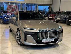 بي ام دبليو الفئة 7